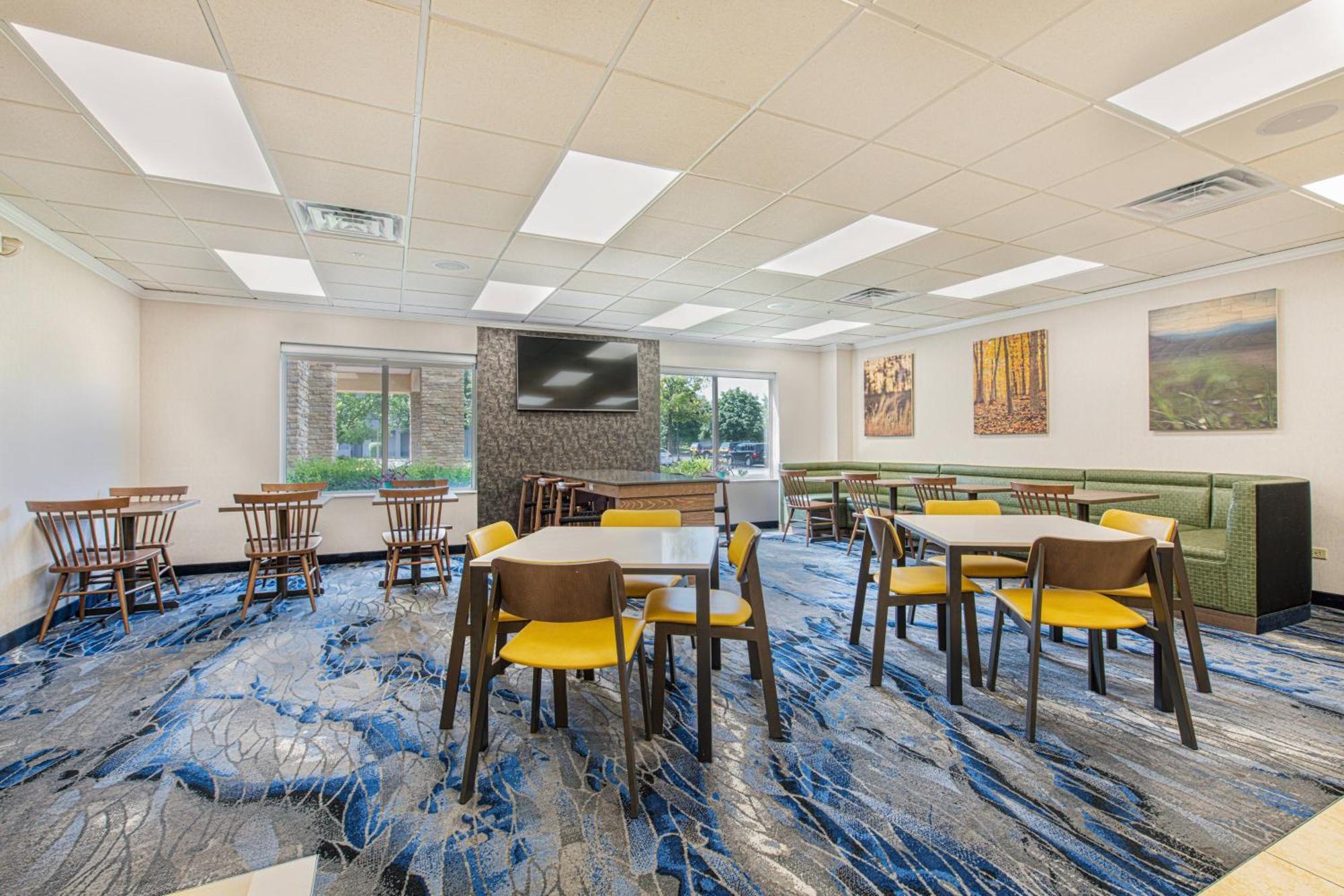 Fairfield Inn & Suites By Marriott Chicago Naperville Exterior photo